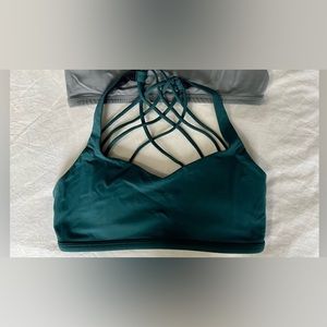 Lululemon sports bra